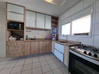 OPORTUNIDADE! Apartamento de 239m² com 04 suítes no Condomínio Farol da Ilha - Ponta D'areia