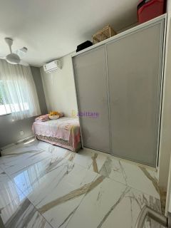 Casa de condomínio de 168m² com 04 suítes + Jacuzzi no Olho D'água.
