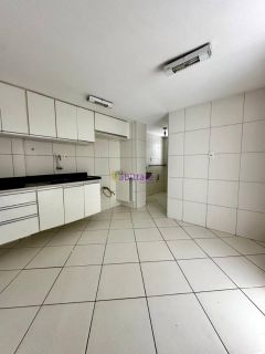 Maria Amália - Apartamento de 93m² com 3 quartos (1 suíte) + DCE no Renascença 2.