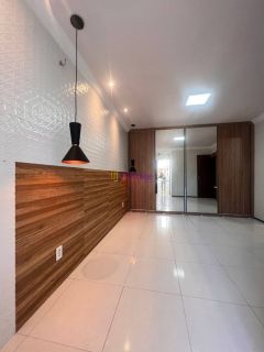 Apartamento no Punta del Leste, no Calhau. 114m² com 03 quartos (1 suíte)