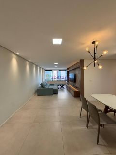 Alugo apto no Punta del Leste, no Calhau. 114m² com 03 quartos (1 suíte)