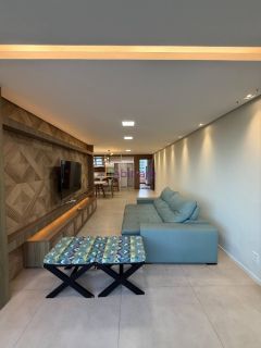 Alugo apto no Punta del Leste, no Calhau. 114m² com 03 quartos (1 suíte)