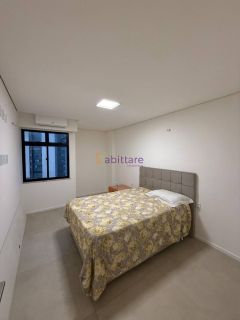 Alugo apto no Punta del Leste, no Calhau. 114m² com 03 quartos (1 suíte)