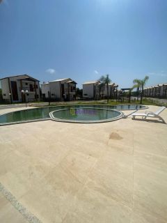 Em Atins nos Lençois Maranhenses - Casa duplex no Village Buna Atins com 03 quartos (02 suítes).