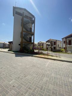 Em Atins nos Lençois Maranhenses - Casa duplex no Village Buna Atins com 03 quartos (02 suítes).