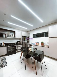 Casa residencial com 5 suítes + área de lazer privativo na Cohama.