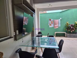 Casa de condomínio no Village Paradiso com 03 quartos (1 suíte) - Jardim Eldorado.