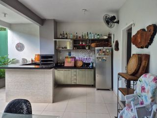 Casa de condomínio no Village Paradiso com 03 quartos (1 suíte) - Jardim Eldorado.