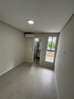 Alugo apartamento, em frente ao Ceuma de 62m² com 02 suítes no Easy Renascença -