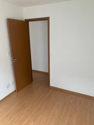 Apartamento no Torres dos Holandeses de 45m² com 02 quartos - Olho D'água.