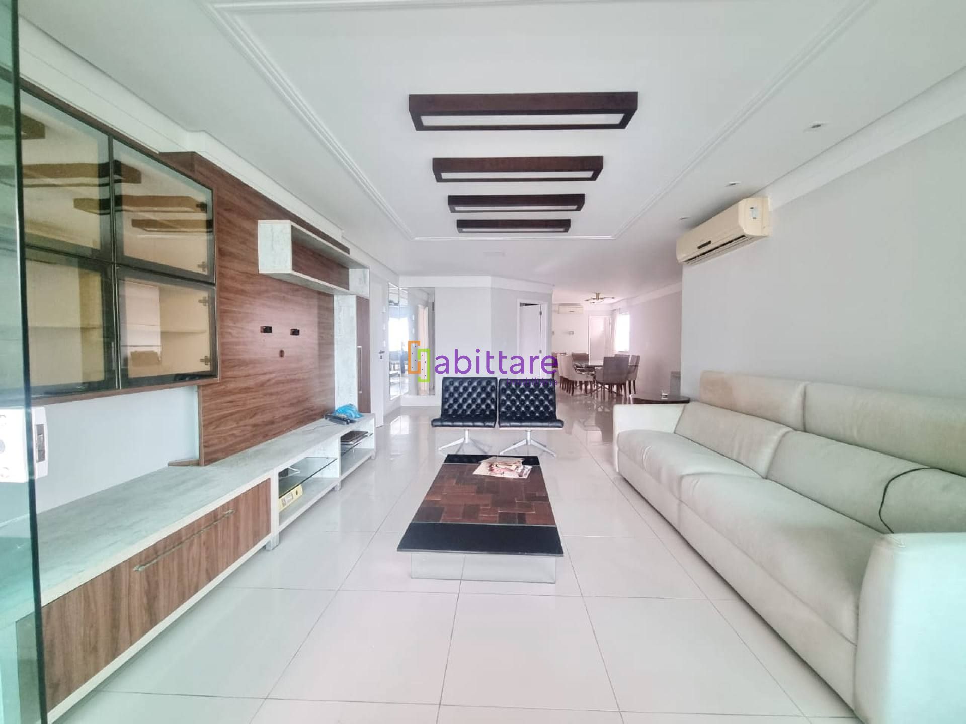 Edifício Ecolagune - Apartamento de 217m² com 03 suítes na Ponta D'areia.