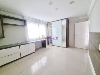 Edifício Ecolagune - Apartamento de 218m² com 3 suítes na Ponta D'areia.
