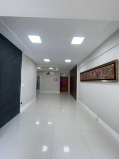 Apartamento de 140m² com 3 suítes na Península da Ponta D'areia
