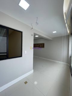 Apartamento de 140m² com 3 suítes na Península da Ponta D'areia