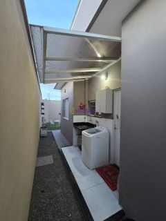 Casa residencial com terreno de 200m² + 3 quartos (1 suíte) no Araçagy
