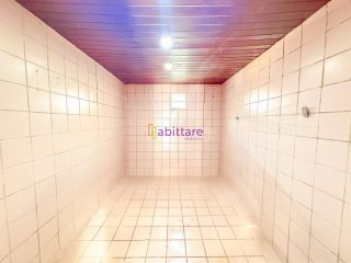 Casa de residencial fechado com 3 suítes (1 master) + DCE no Calhau - próx. à Av. Litôranea