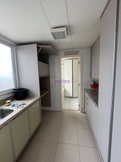 Apartamento de 190m² com 3 suítes no Acapulco Residence - Calhau
