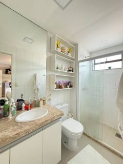 Apartamento de 198m² com 4 suítes no Residence Garden - Calhau