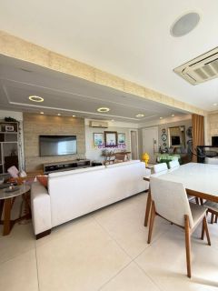 Apartamento de 198m² com 4 suítes no Residence Garden - Calhau
