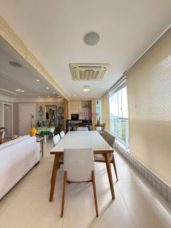 Apartamento de 198m² com 4 suítes no Residence Garden - Calhau