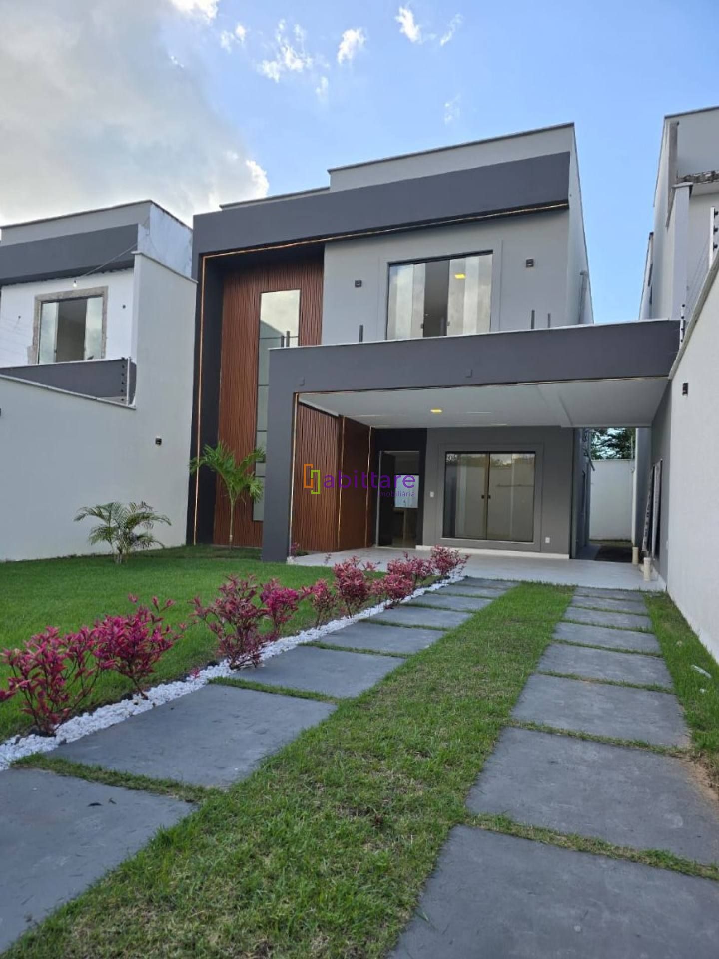 Residencial Verde Mar - Casas NOVAS com 270m² de terreno e 04 suítes no Araçagy