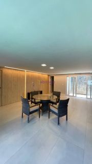 Casa residencial de 866,05m² com 07 suítes no Quintas do Calhau