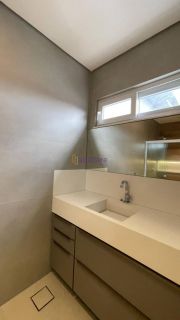 Casa residencial de 866,05m² com 07 suítes no Quintas do Calhau
