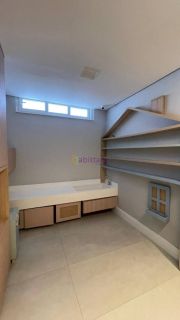 Casa residencial de 866,05m² com 07 suítes no Quintas do Calhau
