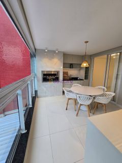 Apartamento de 125m² com 3 suítes + escritório na Ponta do Farol.