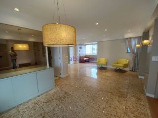 Apartamento de 128m² com 3 quartos (2 suítes) no Edifício Dom Carlos