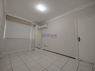 Apartamento de 128m² com 3 quartos (2 suítes) no Edifício Dom Carlos