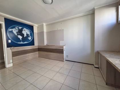 Apartamento próximo a Escola Crescmento do Renascença - 04 Suítes!