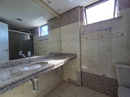 Apartamento próximo a Escola Crescmento do Renascença - 04 Suítes!