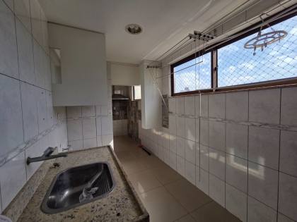 Apartamento próximo a Escola Crescmento do Renascença - 04 Suítes!
