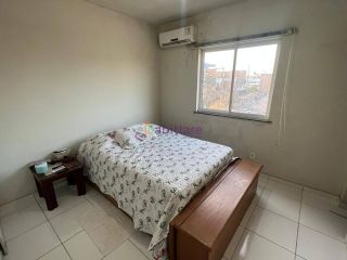 Apartamento de 86m² com 2 quartos (1 suíte) no Condomínio Sevilla