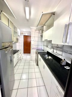 Aluguel de apartamento de 94m² com 03 quartos 01 suíte no Porto Ravena