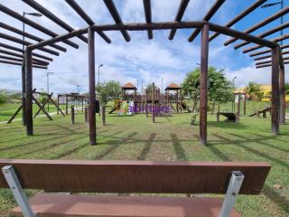 Oportunidade! Casa de 181m² com 2 suítes no Condomínio Damha Araçagy