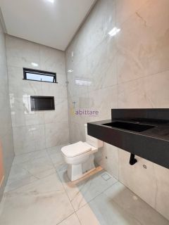 Casa de 300m² com 04 suítes no Condomínio Damha - Araçagy