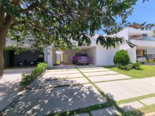 Oportunidade! Casa de 181m² com 2 suítes no Condomínio Damha Araçagy