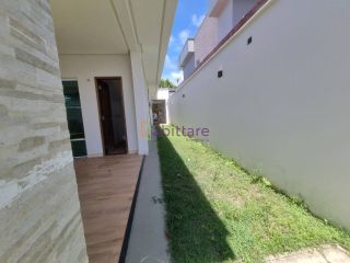 Oportunidade! Casa de 181m² com 2 suítes no Condomínio Damha Araçagy
