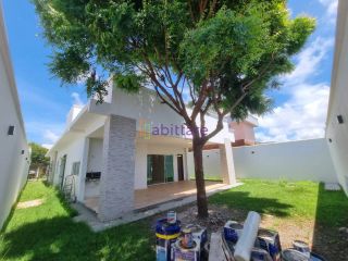 Oportunidade! Casa de 181m² com 2 suítes no Condomínio Damha Araçagy