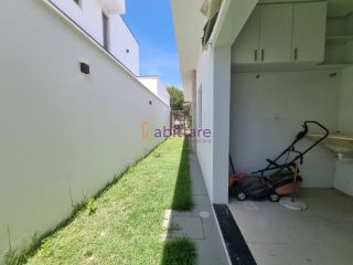 Oportunidade! Casa de 181m² com 2 suítes no Condomínio Damha Araçagy