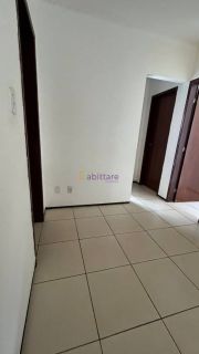 Alugo Casa de condomínio duplex com 3 quartos (1 suíte) no Condomínio Rainha da Paz, no Jardim Eldorado