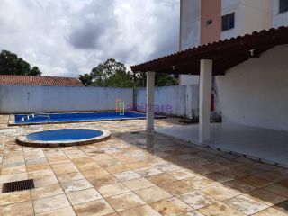 Apartamento de 52m² com 2 quartos (1 semi suíte) no Condomínio Marfim 1