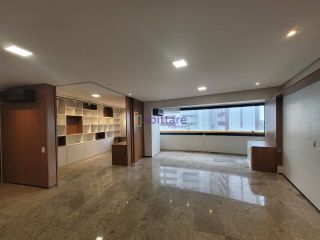 Apartamento de 192m² com 3 suítes (1 master) na Ponta do Farol
