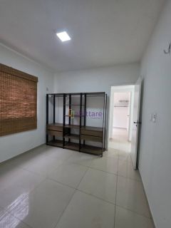 Alugo apartamento no Edifício JK de 60m² com 2 quartos (1 suíte) no Renascença mobiliado