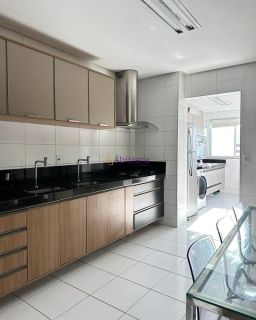 Apartamento com fino acabamento no Ecolagune - 217m² - 04 súítes - Ponta d'Areia