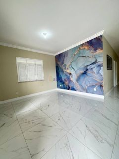Casa com 05 quartos (2 suítes + 1 semi suíte) no Planalto Vinhais
