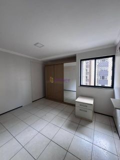 Apartamento no Edifício Mirela - 92m² com 03 quartos (1 suíte)