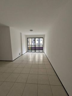 Apartamento com 3 quartos (2 suítes) de 92m² no Edf. Mirela - Renascença
